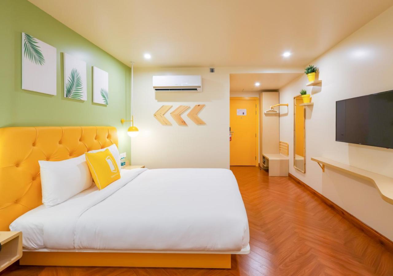 Bloom Hotel - Golf Course Road, Sector 43 غورغاون المظهر الخارجي الصورة